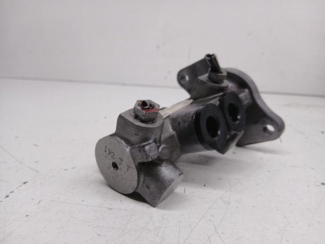 Sensor de presión de líquido de frenos 10052299241 MERCEDES