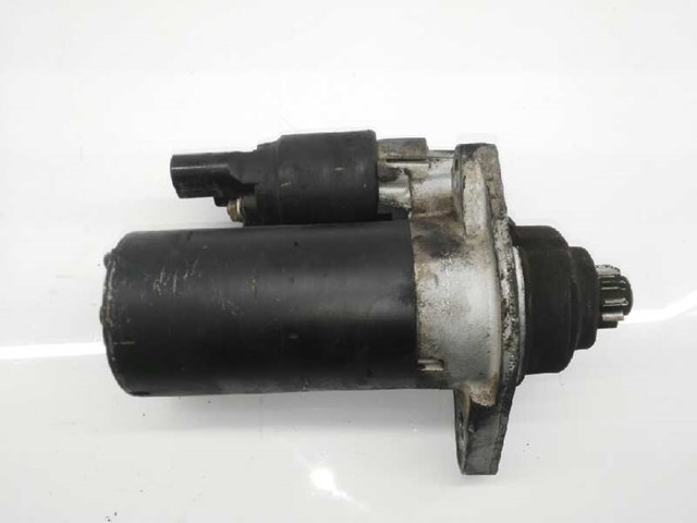 VAG 1005831311 Motor de arranque  disponible Lugo