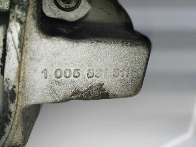 1005831311 VAG Motor de arranque  disponible Ourense