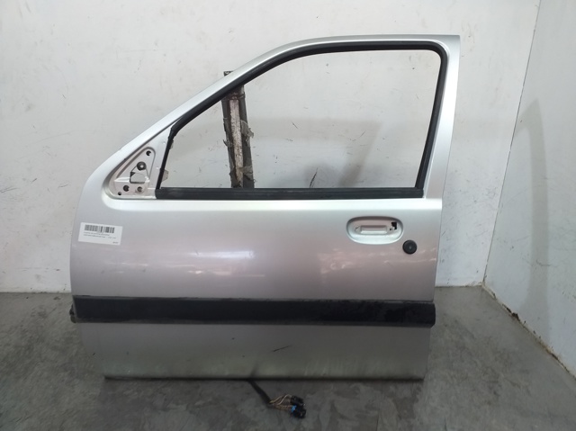 Puerta delantera izquierda 1007037 Ford