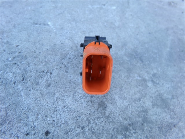 10073908 Botón de encendido del motor del elevalunas delantero derecho  comprar en Reus