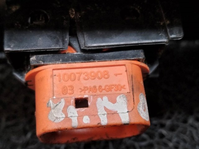 FORD 10073908 Botón de elevalunas delantero derecho comprar Barcelona