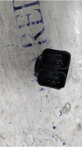 1007910 FORD Interruptor de elevalunas delantera izquierda comprar Madrid