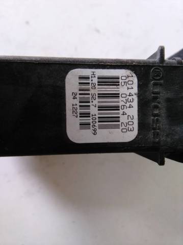 101434203 VAG Motor del elevalunas de la puerta delantera derecha  comprar en Oviedo