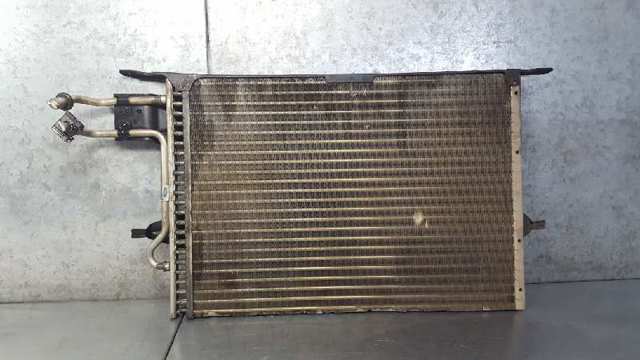 Condensador / radiador  aire acondicionado para ford mondeo i 2.0 i 16v nga 1022447