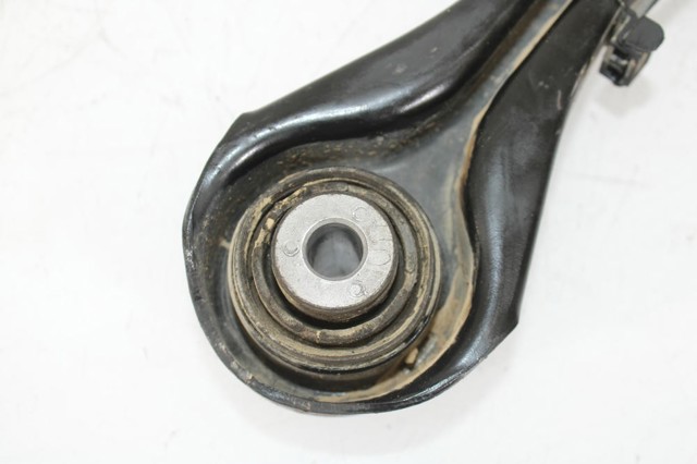 10353212 Brazo inferior izquierdo de la suspensión delantera  disponible Málaga