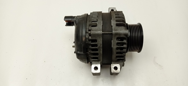 1042103911 Alternador  disponible Málaga