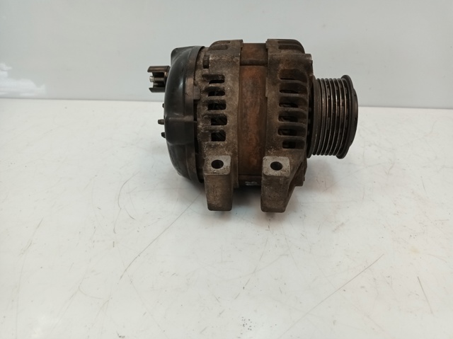 HONDA 1042103911 Alternador comprar Tarragona