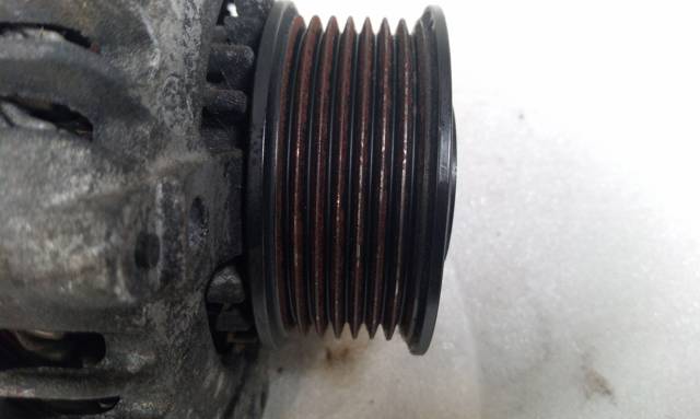 1042104860 HONDA Alternador  comprar en Oviedo