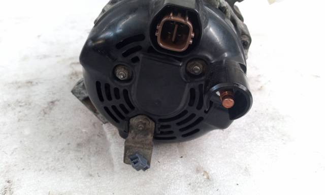 1042104860 HONDA Alternador  en stock Córdoba