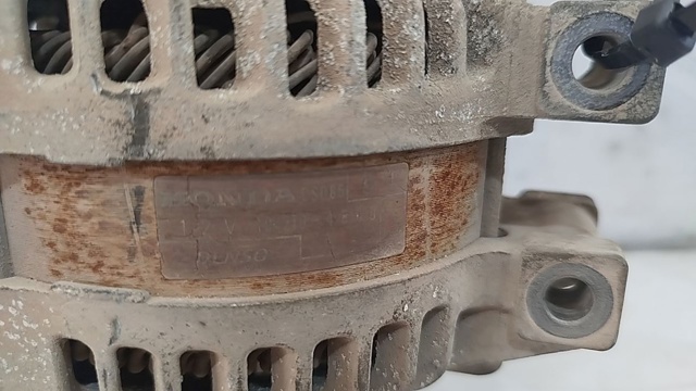 1042104860 HONDA Alternador  comprar en Jaén
