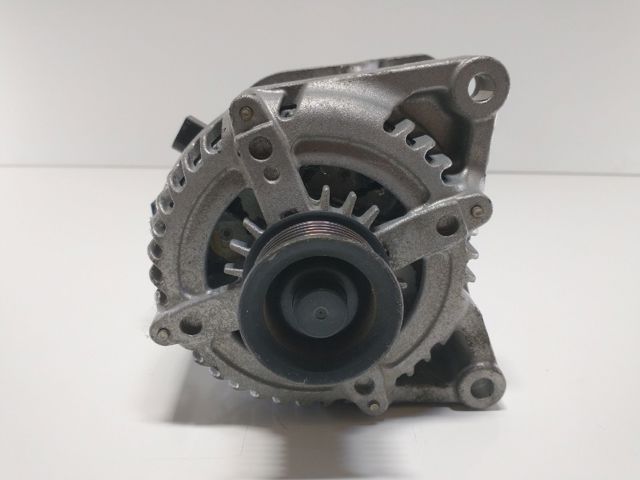 1042118181 Alternador  en stock Sabadell