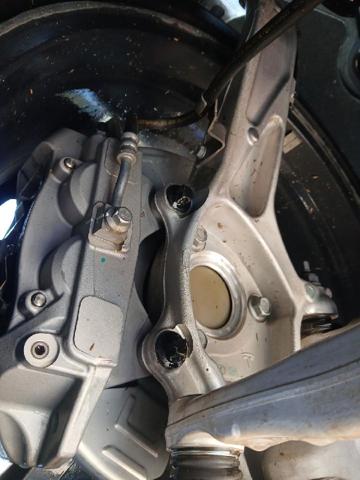 Mangueta delantera izquierda 104431100E TESLA