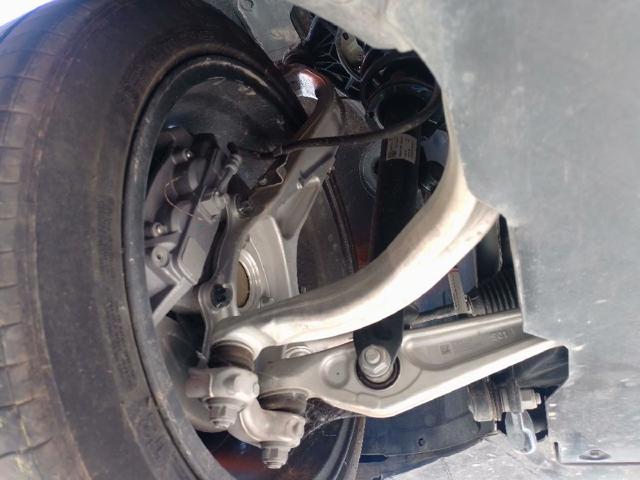 Mangueta delantera izquierda 104431100E TESLA
