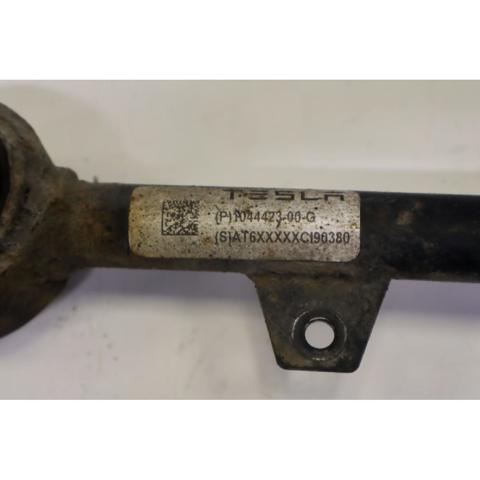 104442300G Tesla