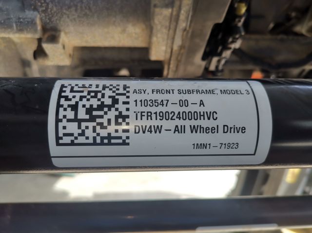 Comprar Subchasis delantero soporte motor Tesla Model 3  5YJ3 a bajo precio