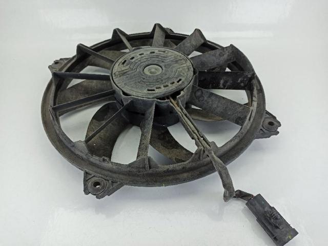 1049874716T Ventilador del motor  en stock Granada