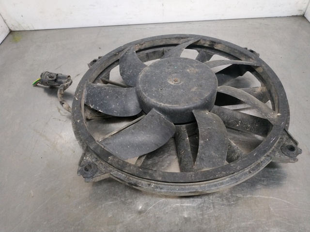PEUGEOT 1049874716T Ventilador eléctrico de refrigeración completo (motor y hélice)  comprar en Ponferrada