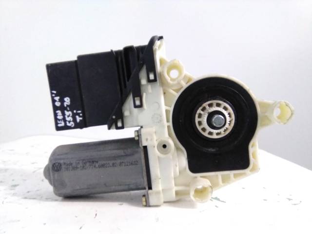 105406301 VAG Motor del elevalunas de la puerta trasera izquierda  comprar en Jaén