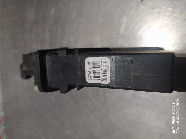 105415301 Motor del elevalunas de la puerta delantera derecha  en stock Castellón
