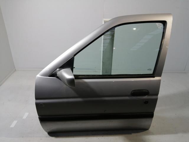 Panel exterior de puerta delantera izquierda 1055095 Ford