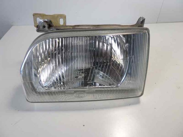 Faro derecho 1058189 Ford