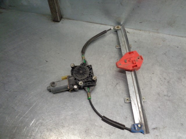 1060857 Ford