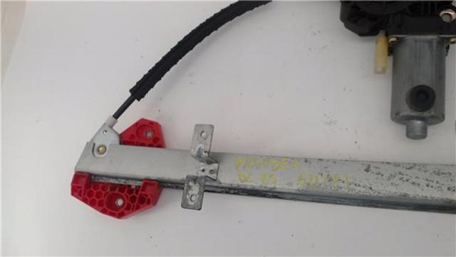 1060857 Ford