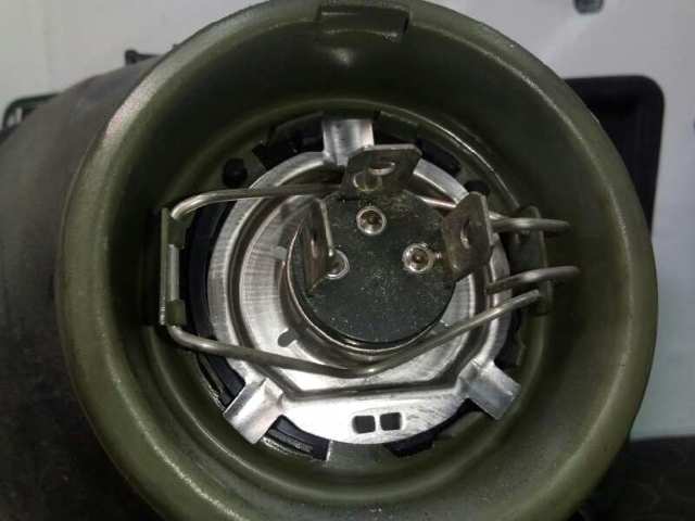 FORD 1062424 Faro derecho  en stock Terrassa