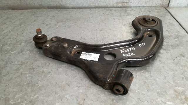 Brazo inferior derecho de la suspensión delantera 1063236 FORD