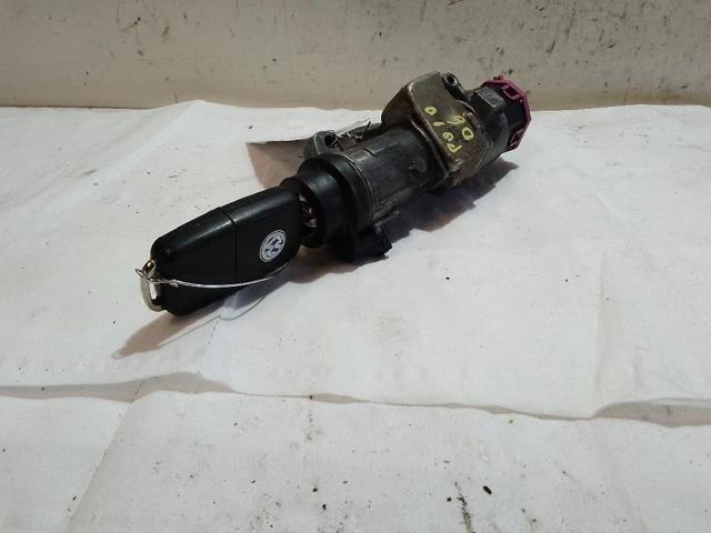 107905855CF Cilindro de la cerradura de encendido  disponible Utrera