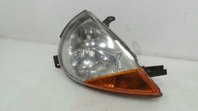 1079423 Faro derecho  en stock Sabadell