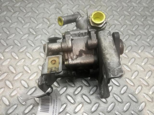 Bomba de dirección asistida  1092742 BMW