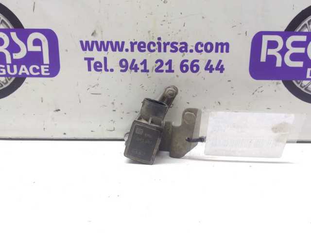 Sensor de nivel de carrocería delantero derecho 1093697 BMW