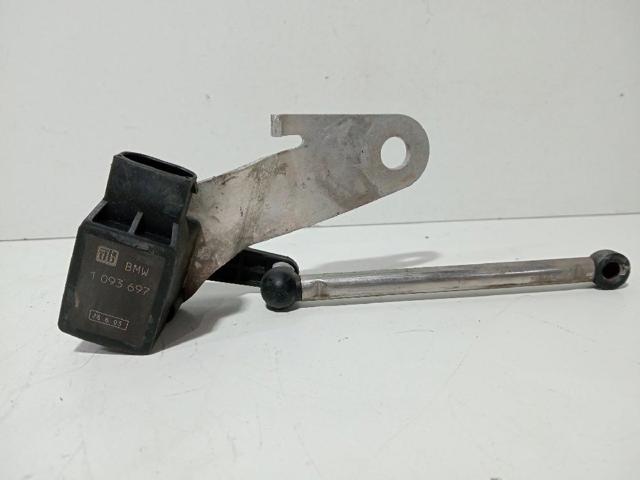 Sensor de nivel de carrocería delantero derecho 1093697 BMW