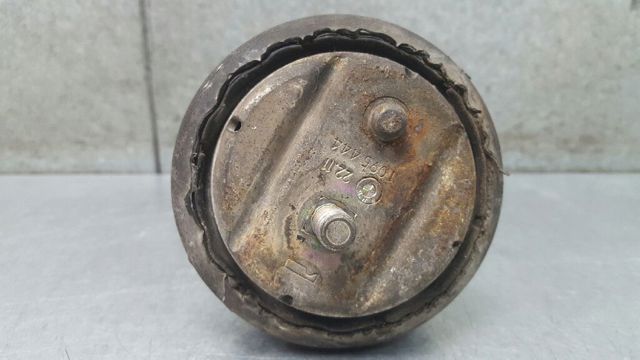 Soporte elástico, suspensión del motor, Izquierda / Derecha 1095444 BMW