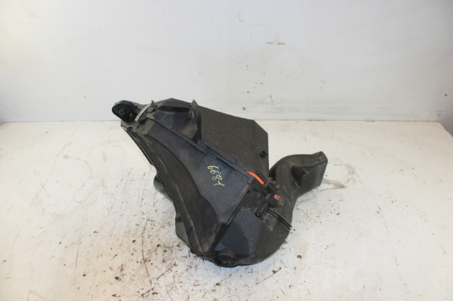10991213 BMW
