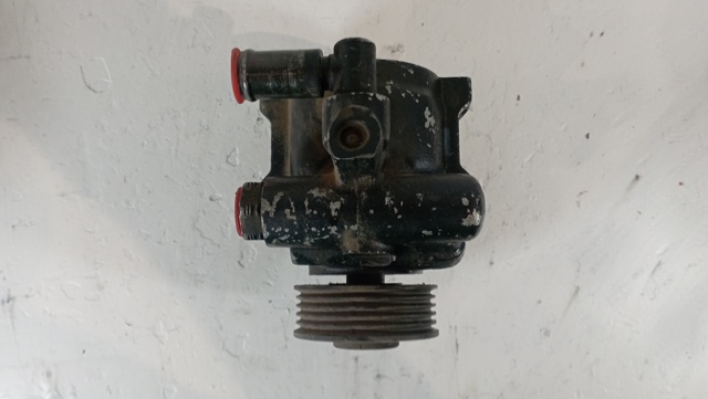 Comprar Bomba de dirección asistida Ford Mondeo II BAP a bajo precio