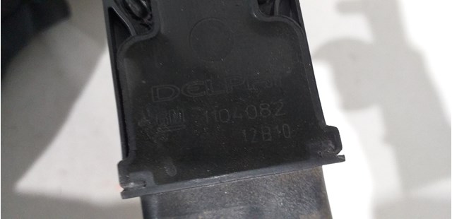 1104082 Opel