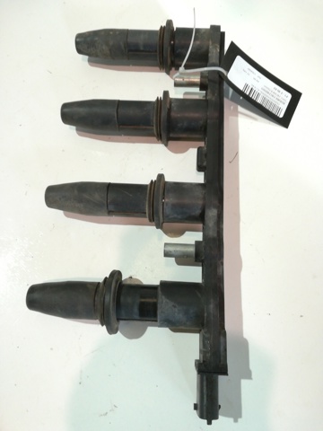 1104082 Opel
