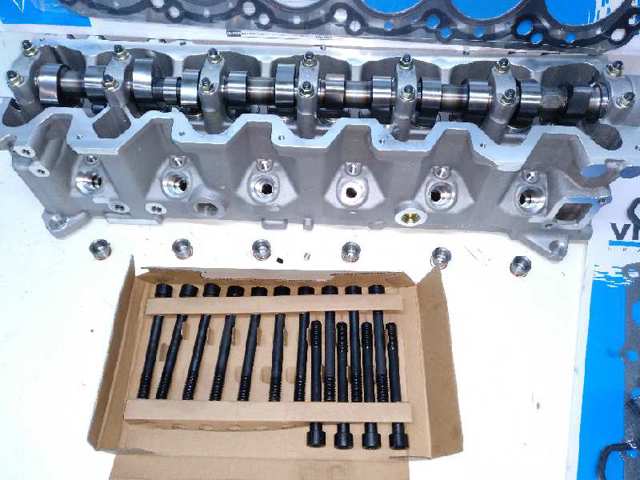 11040VB301 Culata  disponible Burgos