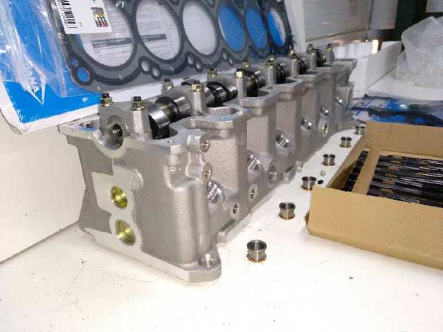 11040VB301 NISSAN Culata  disponible Alicante
