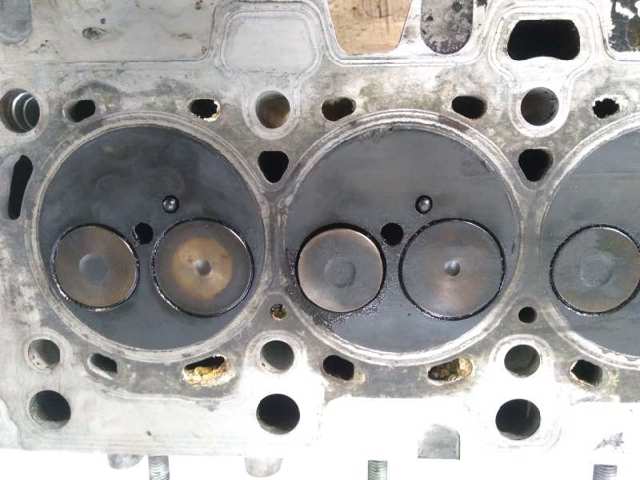 Cabeza del motor Dacia Sandero I (2008-2012)