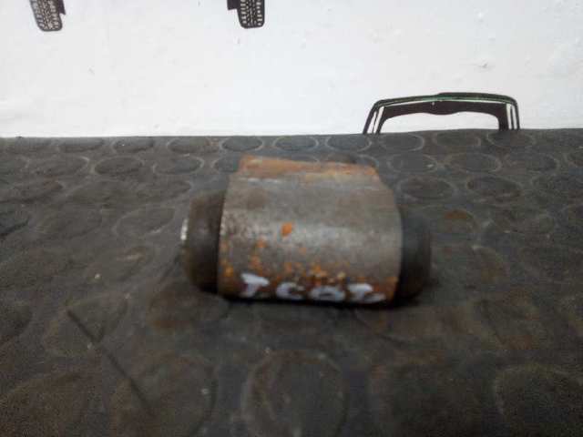 Bombín de freno de rueda trasero Ford Fiesta III desde 11,43 €