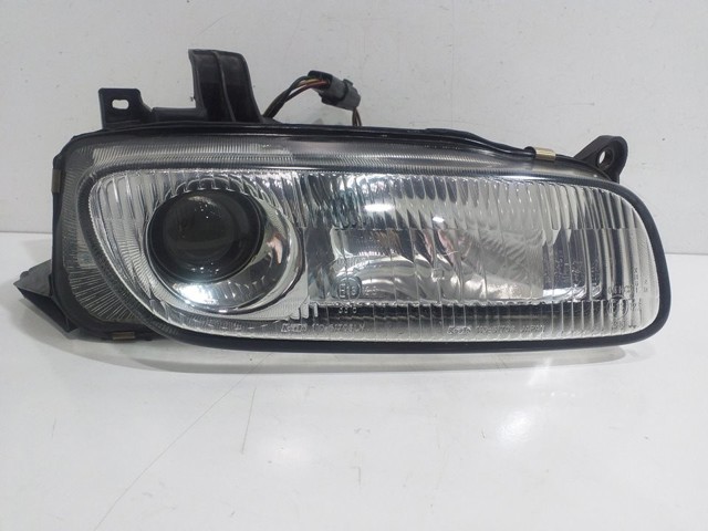 Optica delantera Mazda 323 V hatchback comprar en España