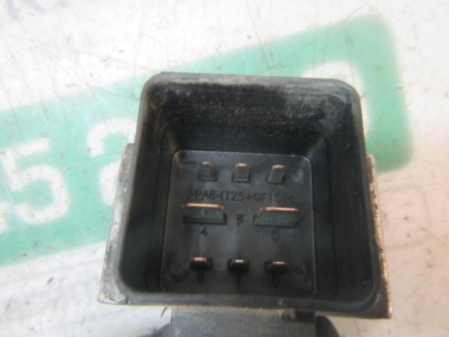 Relé de bujía de precalentamiento Nissan Sunny 3 Y10