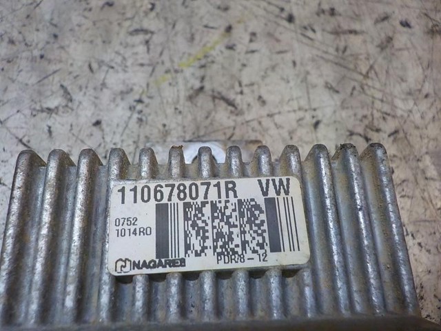 Relé de bujía de precalentamiento Nissan Sunny 3 Y10