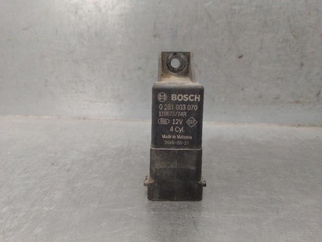 RENAULT 110673774R Relé de los calentadores  en stock Valencia