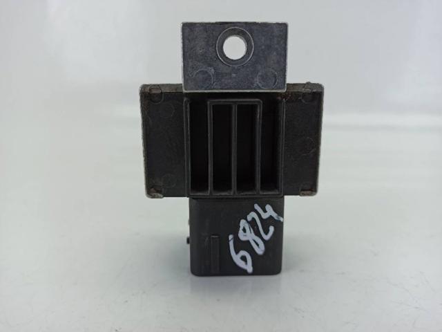 Relé de bujía de precalentamiento Nissan Navara D23, D23T