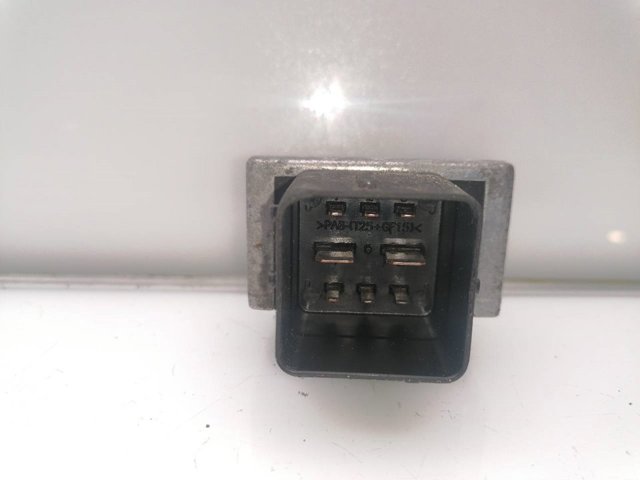 110678071R NISSAN Relé de los calentadores  en stock Huelva